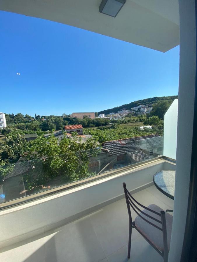 Accomodation Stanaj Ulcinj Esterno foto