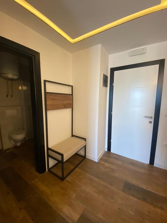 Accomodation Stanaj Ulcinj Esterno foto
